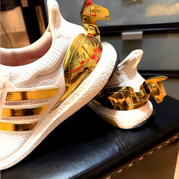 adidas Ultraboost 1.0 Victory Crown White Athletic Shoes - Picture 4 of 6